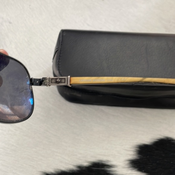 CHROME HEARTS UNISEX SUNGLASSES - Picture 5 of 14